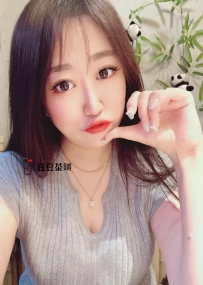 #高雄 咪姐 165.48.D.32歲  很會淫叫 很敏感 舔一舔奶頭就會濕濕的
