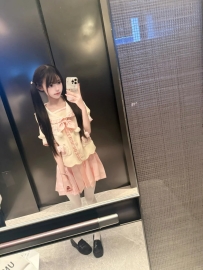 甜美系鄰家妹🍭   妹妹：子涵   身材密碼：155/43/B/19歲