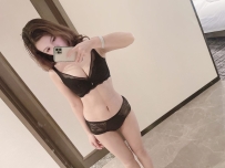 臺南  思思 164.50 .D-E .33歲 瑜伽老師兼