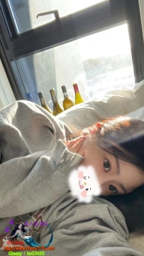 殷悅 163/E/48/22歲  ✨清純大奶學生