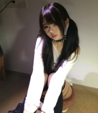 #高雄  妙妙 157cm.D奶.44kg.19歲  外型搶眼 身材超犯規