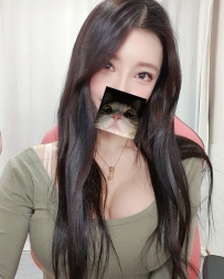 #臺南  小伊 161 D 24歲  擁有豐滿纖細的好身材  嫵媚的外形  調皮的味道