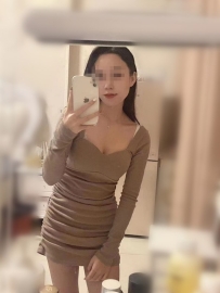 #台南  菲芸 165cm E奶 29歲  微肉不油膩 腿細