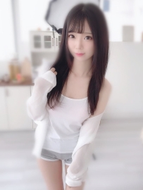 梓心 158 C奶 45kg 20歲  甜美可愛 小隻 小奶 文靜乖巧