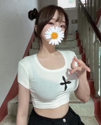 高雄  無毛白虎  口技女優 心情 163cm.E奶.46kg.19歲