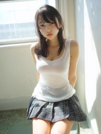 高雄 l  小綺 158.47.C+.22歲 l 皮膚白白的奶子很粉嫩