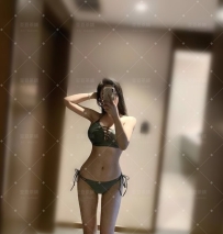 麥伊  166-小E奶-24歲-46kg  性感會變裝 魅力十足 平時愛運動