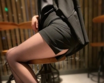 #高雄 雅菲 164cm 48kg C+cup 27歲 #性感OL 配合度高 絲襪高跟鞋制服