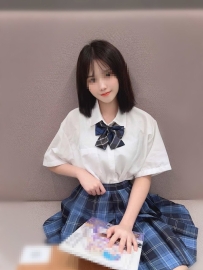 新美 158.45.C.20歲  清純可愛的新美其實有著粉色偏紅的淫穴