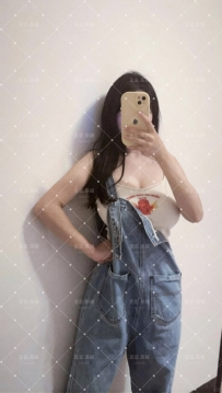 臺北 🍊 橙子｜164cm｜50kg｜F奶｜25歲