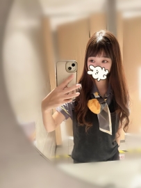 #新竹 麥當勞店員 #黑絲制服 鈴鈴 155cm・43kg・C奶・20歲
