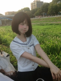 #高雄  安醬 159/A+/40/18    白皙  美少女