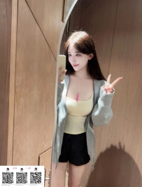 💋【曼華｜164.E.47.24歲】    純天然女友臉＋魔鬼身材的完美結合
