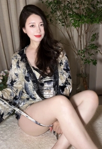 #新竹  小月   162cm 48kg C奶  30歲    仙女氣質素顏女神