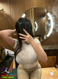 💗可樂｜160｜F+杯｜24歲  氣質系大奶正妹，身形緊緻無贅肉、