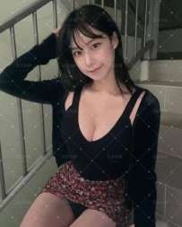 蜜桃臀【奈奈】｜168｜E｜48kg｜23歲