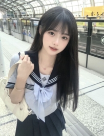 #台北  心彤 158m 45kg C奶 19歲  #外表看起來文靜清純