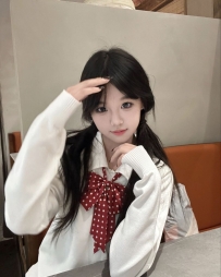 #幼齒小蘿莉  海莉 156.B奶.19歲.44kg