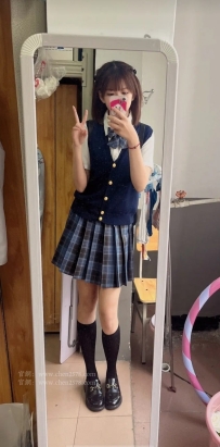 台中 l 豆芽 156cm C+奶 44kg 19歲 l 學生妹