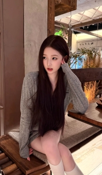 #臺中  小彎  身高：163cm  體重：44kg  胸部：C+  年齡：23歲