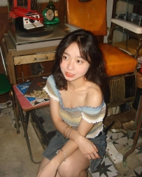 #新竹  小蘿｜157cm｜44kg｜C奶｜19歲  #小隻馬 #反差感