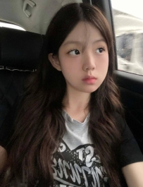 可可 159.45.D.21歲  外表清純超萌 但私下超騷