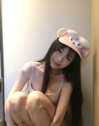 #彰化  美樂 160cm 46kg C 22歲  很有女友的fu #會主動親你