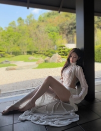 錦貞168.48.C.22歲 台大大學生 同時也模特兒 短期兼職4天