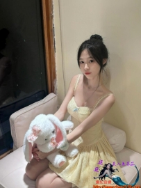 💋 沁悠｜160cm｜46kg｜E奶｜20歲