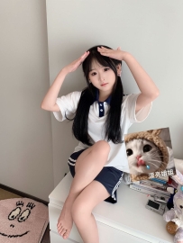 點點 154cm.Bcup.18歲.40kg  幼齒小妹妹兼職 #白虎😈