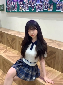 🎒純慾學生系【小葉子】  ｜19歲｜163cm｜47kg｜C奶｜