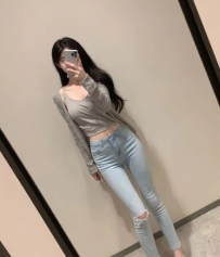 #高雄    語遙 165 48  E  24歲  #大奶正妹 乖乖牌外表