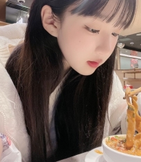 #雙北  售價：#15000 買二送二  皮皮 160cm 43kg C奶 19y