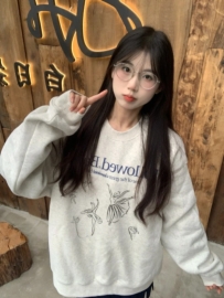 嘟嘟 158cm 45kg Bcup 20歲  #幼齒學生妹推薦 小隻馬