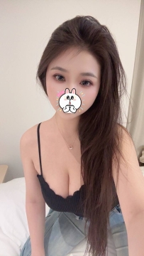 ❤️ 方妮：165cm｜45kg｜小E奶｜25歲  身材很誘惑保證真奶