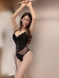 【台北】🔥文香 165.E｜48kg｜26歲  OL白天上班、晚上變身情趣女神👠