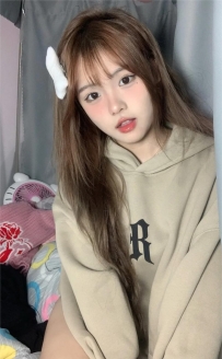 皮皮 158cm.45kg.C.20  俏皮活潑的模樣 猶如你大學時期的初戀