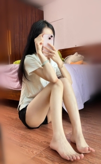 👉 超夯學生妹推薦 👈  童童 158.C.45.19歲  💞 學校：東海大學生