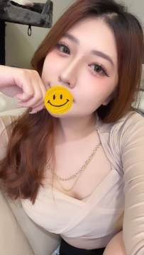 #台中    妮妮 161 F 48 20歲  ✨巨乳新人✨  性感外型比例贊帶著縷縷