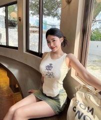 ✅資訊：優奈 168.G.52kg.24歲  甜美清新的小奶妹來囉！