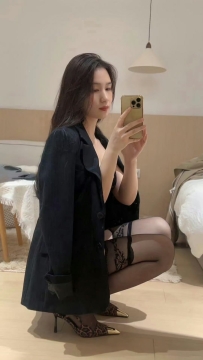 雅雅 163/48/D奶/26歲  氣質御姊 很會撩 情趣按摩 輕咬