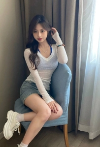#新竹  小真  163cmC奶22歲    會撒嬌有女友fu 很溫柔