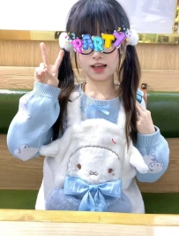 小羊羔 154.B奶.18歲（剛滿）    幼齒甜妹 皮膚白皙 不抽煙 無刺青