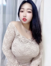 文靜163.50.F+.28歲   服務讚 尺度大 粉穴嫩嫩的