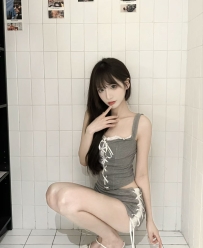 雨墨 162 44 C 20歲   性感小野貓上線啦 準備撩人行動