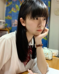 丫頭  150cm.40kg.A+cup.18歲   撩的不是馬尾 是哥哥的心