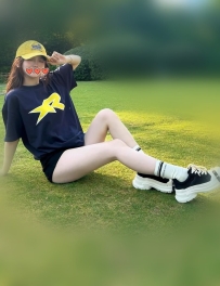 #在校啦啦隊員 文琪  167cmC+奶21歲 青春有活力  白皙美腿  穴穴很緊