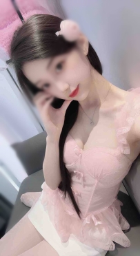 花朵162cm  46kg  Dcup  24y  身材骨感 蜂腰大奶 皮膚白