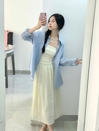 悅悅  160cm 46 C 24歲    帶著青春與青澀的雙重魅力