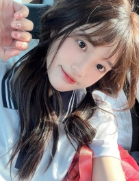 辣椒 153 A 43kg 21歲  講話輕聲細語 性格溫柔體貼